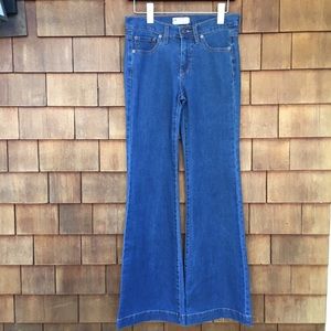Free People Mid Rise Clean Flare Jeans Sz 27